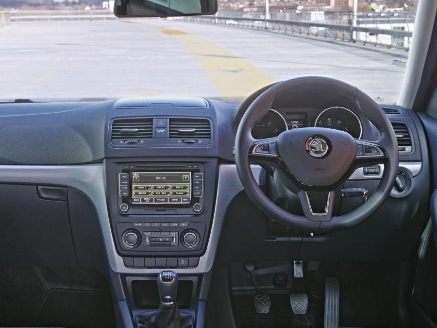  Skoda Yeti 2014 года  (UK) (фото 3 из 10)